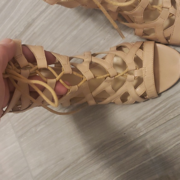 Blush Strappy Open Toe Booties Size 8.5 - Picture 9 of 9